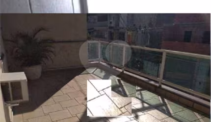 Casa com 3 quartos à venda na Rua Antônio Joaquim da Silva, 41, Vila Penteado, São Paulo, 252 m2 por R$ 695.000