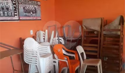 Chácara / sítio com 3 quartos à venda na Rua Atibaia, 505, Chácaras Clube Castanheiro, Várzea Paulista, 257 m2 por R$ 800.000