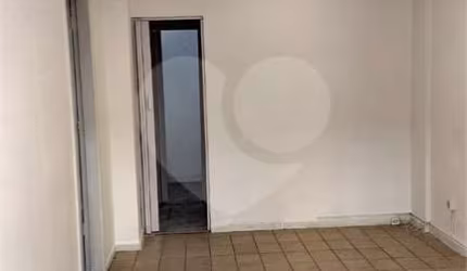 Ponto comercial à venda na Rua José Getúlio, 130, Liberdade, São Paulo, 56 m2 por R$ 440.000