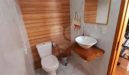 Casa com 3 quartos à venda na Rua Bicuana, 48, Parque Casa de Pedra, São Paulo, 250 m2 por R$ 1.090.000