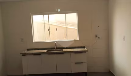 Casa com 2 quartos à venda na Rua Iwajiro Takahashi, 67, Vila Mazzei, São Paulo, 150 m2 por R$ 700.000