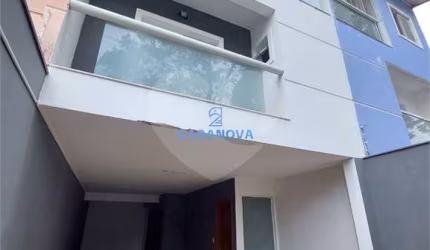 Casa com 3 quartos à venda na Rua Tóquio, 68, Vila Metalúrgica, Santo André, 125 m2 por R$ 750.000