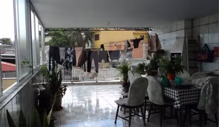 Casa com 3 quartos à venda na Rua Antônio Zanco, 46, Km 18, Osasco, 300 m2 por R$ 860.000