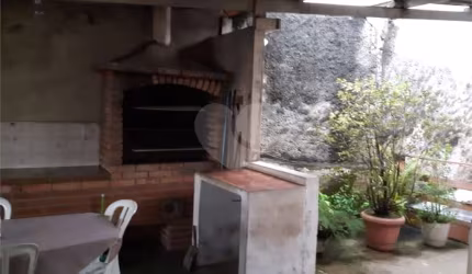 Casa com 3 quartos à venda na Rua Manuel de Andrade, 110, Vila Nova Mazzei, São Paulo, 230 m2 por R$ 744.000