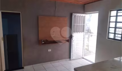Casa com 4 quartos à venda na Rua Lagoa Sacopenapa, 7, Vila Nova Galvão, São Paulo, 125 m2 por R$ 430.000