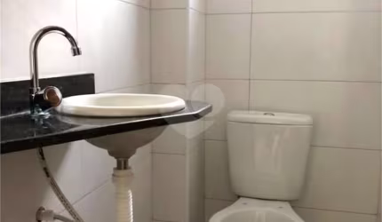 Casa em condomínio fechado com 2 quartos à venda na Rua José Gonçalves da Mota Jr., 16, Marapé, Santos, 70 m2 por R$ 590.000