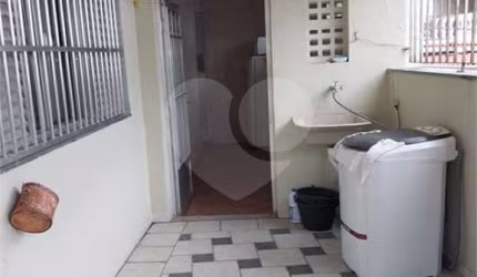 Casa com 5 quartos à venda na Avenida Gustavo Adolfo, 25, Vila Gustavo, São Paulo, 240 m2 por R$ 940.000