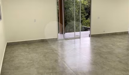 Casa em condomínio fechado com 3 quartos à venda na Rua Rubi, 1000, Nova Higienópolis, Jandira, 290 m2 por R$ 1.200.000