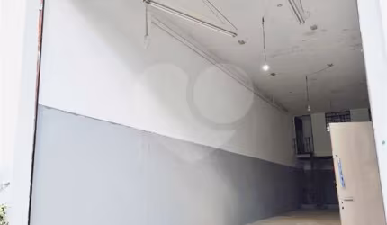 Barracão / Galpão / Depósito à venda na Rua Astarte, 388, Vila Carrão, São Paulo, 146 m2 por R$ 695.000