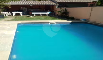 Casa com 3 quartos à venda na Rua Araripe Júnior, 1, Vila Suissa, Mogi das Cruzes, 250 m2 por R$ 925.000