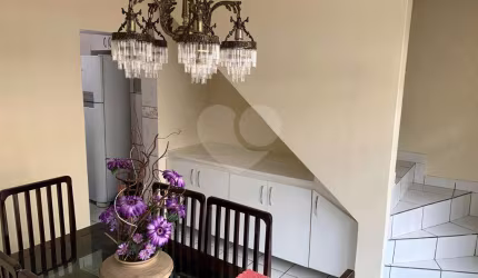 Casa com 4 quartos à venda na Rua Doutor José Gustavo Nunes, 15, Parque Edu Chaves, São Paulo, 219 m2 por R$ 565.000