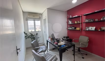 Casa com 2 quartos à venda na Avenida Júlio Buono, 936, Vila Gustavo, São Paulo, 163 m2 por R$ 1.800.000