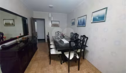 Casa com 3 quartos à venda na Rua Frei Leopoldo Dalmácia, 62, Vila Albertina, São Paulo, 237 m2 por R$ 950.000