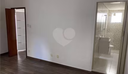 Casa com 3 quartos à venda na Rua São Vicente Férrer, 2, Vila São Geraldo, São Paulo, 114 m2 por R$ 690.000