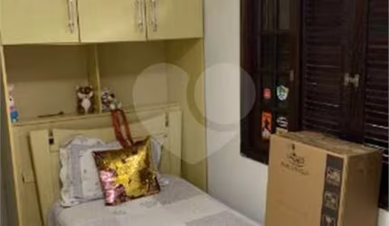 Casa com 2 quartos à venda na Avenida João Palma Aleman, 702, Parque Continental I, Guarulhos, 70 m2 por R$ 540.000