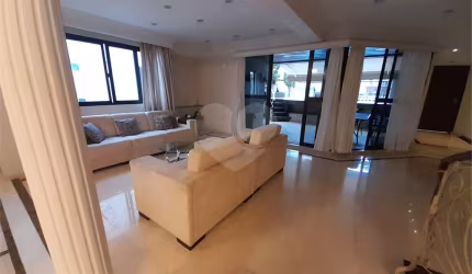 Apartamento com 3 quartos à venda na Rua Timbiras, 20, Gonzaga, Santos, 262 m2 por R$ 2.864.000