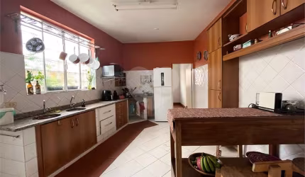 Casa com 4 quartos à venda na Rua Ouvidor Portugal, 128, Vila Monumento, São Paulo, 170 m2 por R$ 1.100.000