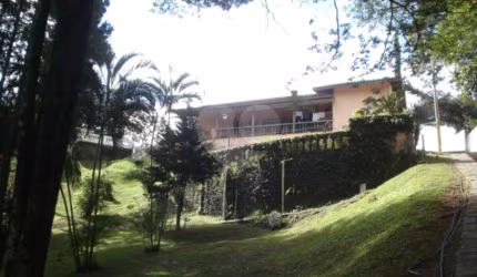 Chácara / sítio com 7 quartos à venda na Rua Célia Pólo Monteiro, 80, Marambaia, Vinhedo, 6401 m2 por R$ 2.200.000