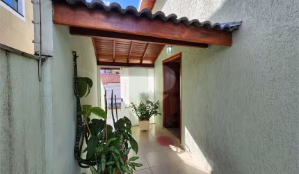 Casa com 4 quartos à venda na Rua Cônego Ezequias, 331, Vila Rosália, Guarulhos, 400 m2 por R$ 1.190.000