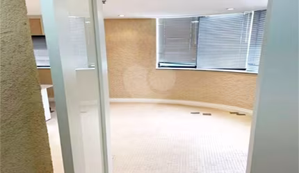 Sala comercial à venda na Avenida Iraí, 75, Indianópolis, São Paulo, 43 m2 por R$ 490.245