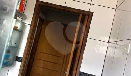 Casa com 4 quartos à venda na Rua Taquaral de Goiás, 3, Jardim Indaiá, São Paulo, 330 m2 por R$ 850.000