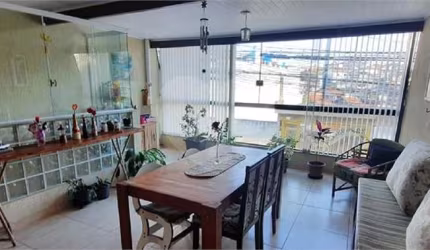 Casa com 2 quartos à venda na Rua Correia de Godói, 196, Cidade Antônio Estevão de Carvalho, São Paulo, 90 m2 por R$ 713.000