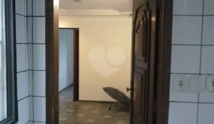 Apartamento com 2 quartos à venda na Rua Victório Santim, 2800, Itaquera, São Paulo, 50 m2 por R$ 192.000