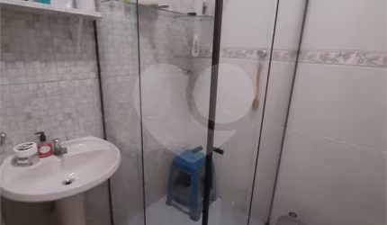 Casa com 5 quartos à venda na Rua Primeiro de Maio, 59, Montanhão, São Bernardo do Campo, 200 m2 por R$ 1.100.000