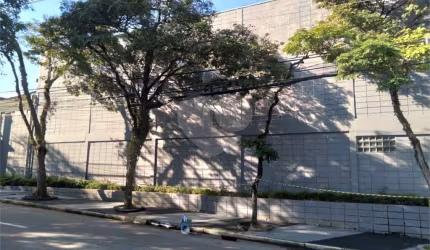 Barracão / Galpão / Depósito à venda na Avenida da Aldeia, 340, Jardim Iracema, Barueri, 2022 m2 por R$ 13.000.000