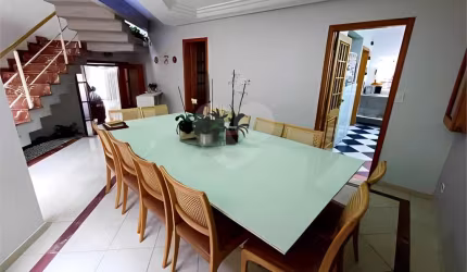 Casa com 3 quartos à venda na Rua Pedro Américo, 410, Jardim São Caetano, São Caetano do Sul, 349 m2 por R$ 2.500.000