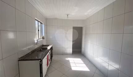Casa com 2 quartos à venda na Rua Canatiar, 90, Vila Nova Mazzei, São Paulo, 80 m2 por R$ 260.000