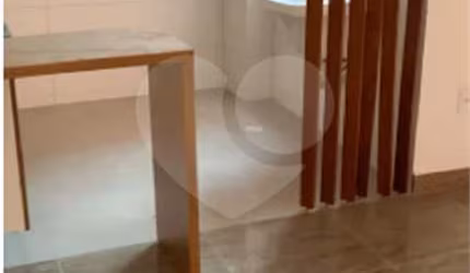 Apartamento com 2 quartos à venda na Avenida Maria Luiza Americano, 1532, Cidade Líder, São Paulo, 46 m2 por R$ 390.000
