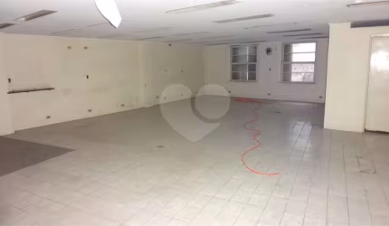 Apartamento para alugar na Rua Direita, 181, Sé, São Paulo, 860 m2 por R$ 25.000