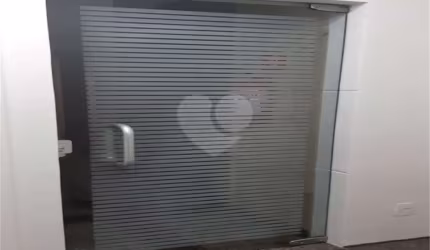 Sala comercial para alugar na Rua Guilherme Bannitz, 126, Itaim Bibi, São Paulo, 57 m2 por R$ 3.000