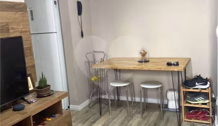 Apartamento com 2 quartos à venda na Rua Vinte e Cinco de Janeiro, 151, Luz, São Paulo, 48 m2 por R$ 350.000