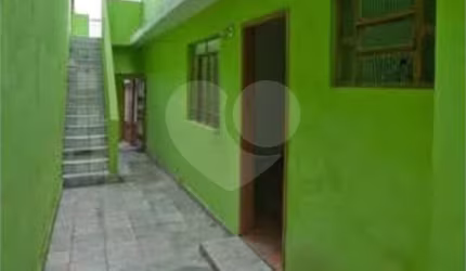 Casa com 3 quartos à venda na Travessa Pisa, 9, Vila Verde, São Paulo, 150 m2 por R$ 450.000