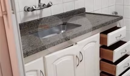 Apartamento com 2 quartos à venda na Rua Santa Cruz, 1755, Vila Mariana, São Paulo, 75 m2 por R$ 550.000