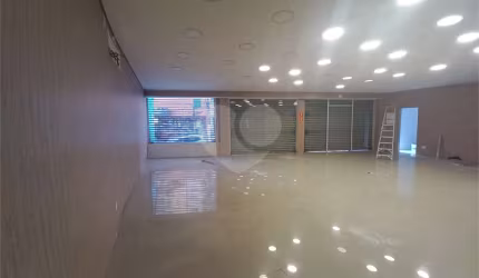 Barracão / Galpão / Depósito para alugar na Rua Salete, 87, Santana, São Paulo, 40 m2 por R$ 12.000