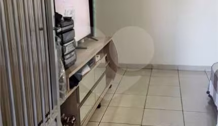 Casa com 4 quartos à venda na Avenida Régis, 223, Cidade Jardim Cumbica, Guarulhos, 480 m2 por R$ 960.000