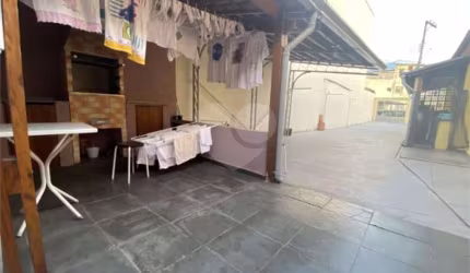 Casa com 5 quartos à venda na Rua Fábio Ferreira Veloso, 151, Vila Regina, São Paulo, 290 m2 por R$ 640.000
