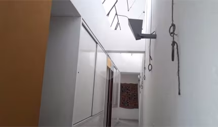 Casa com 3 quartos para alugar na Rua Afonso Vaz, 290, Vila Pirajussara, São Paulo, 402 m2 por R$ 17.000