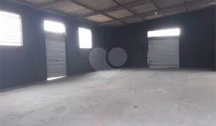 Barracão / Galpão / Depósito à venda na Rua Domenico Aspari, 49, Jardim Britânia, São Paulo, 1600 m2 por R$ 5.000.000