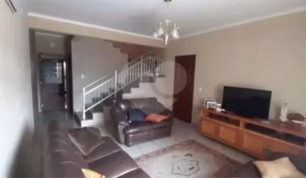 Casa com 3 quartos à venda na Rua Gailarda, 48, Jaraguá, São Paulo, 165 m2 por R$ 742.000