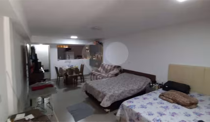 Casa com 9 quartos à venda na Rua Valter Ribeiro Marrany, 385, Vila Santa Maria, São Paulo, 263 m2 por R$ 1.240.000