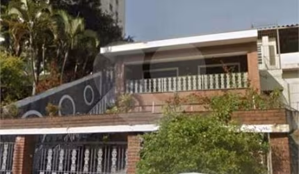 Casa com 5 quartos para alugar na Rua José Barreto dos Santos, 10, Vila Mangalot, São Paulo, 1000 m2 por R$ 6.000