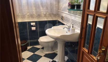 Casa com 3 quartos à venda na Rua Pinheiro de Ulhoa Cintra, 1008, Jardim Popular, São Paulo, 200 m2 por R$ 850.000
