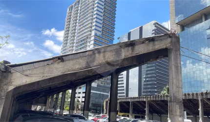 Terreno à venda na Avenida Marquês de São Vicente, 279, Várzea da Barra Funda, São Paulo, 3000 m2 por R$ 22.000.000