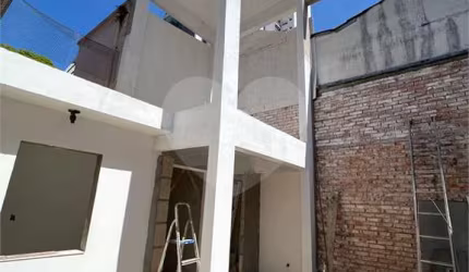 Casa com 3 quartos para alugar na Rua Costa Carvalho, 217, Pinheiros, São Paulo, 140 m2 por R$ 20.000