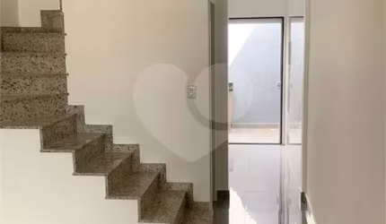 Casa com 3 quartos à venda na Rua Professor Máximo de Moura Santos, 2299, Vila Darli, São Paulo, 85 m2 por R$ 600.000