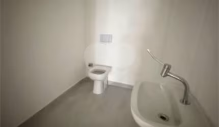 Casa comercial para alugar na Rua Ibirajá, 244, Vila Guarani, São Paulo, 690 m2 por R$ 48.300